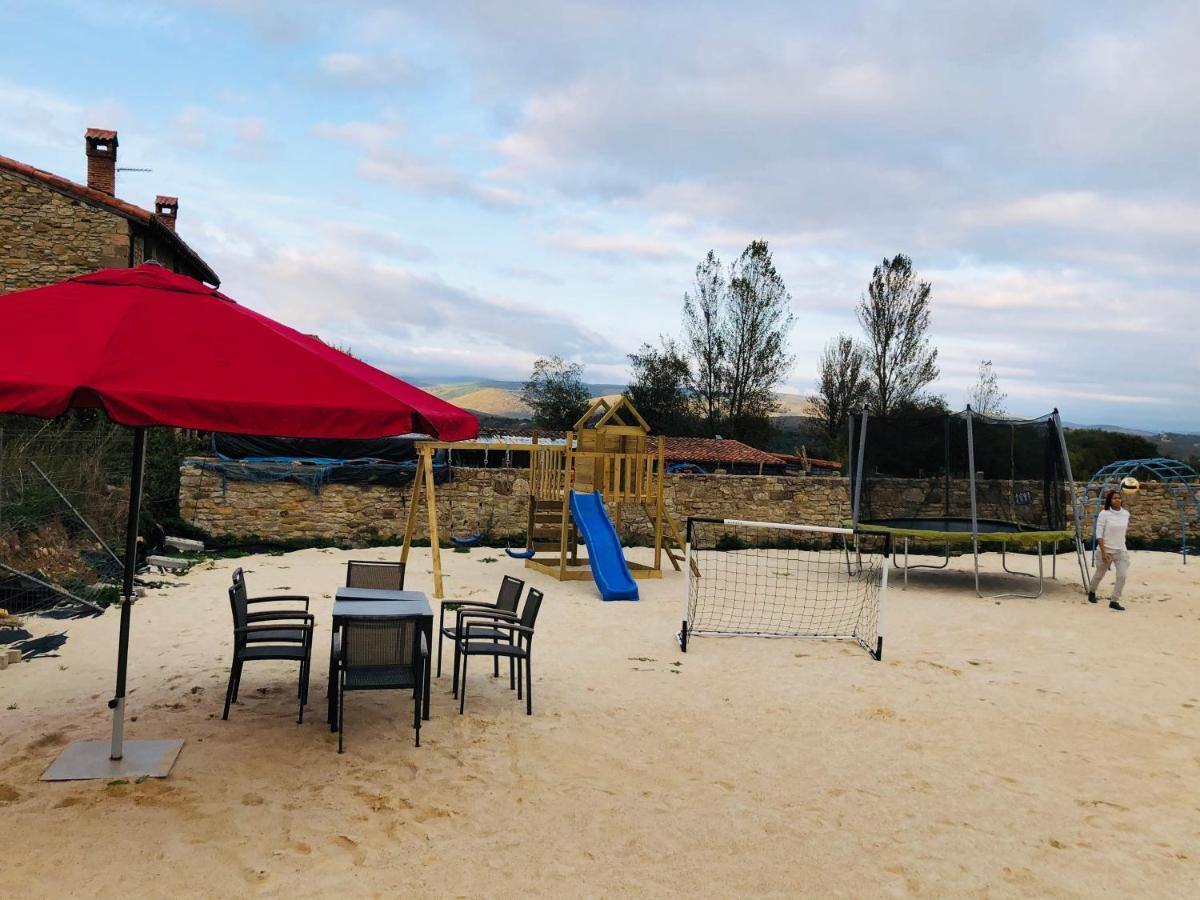 El Valle Perdido Casas Rurales Ревелильяс Экстерьер фото