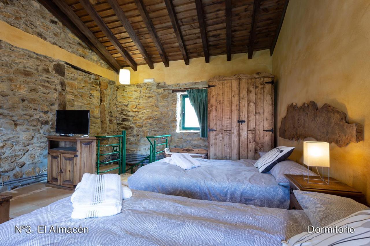 El Valle Perdido Casas Rurales Ревелильяс Экстерьер фото